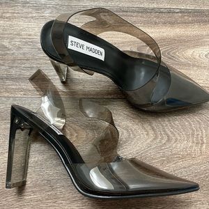 Steve Madden size 9 fits like a 8